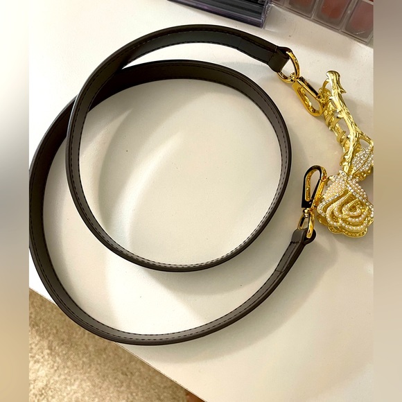 Damier Ebene Crossbody strap - Picture 1 of 5